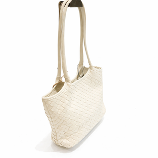 Túi Xách Nữ YNHI Woven Charm